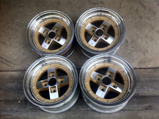 ขาย...Enkei - Apache ขนาด13 กว้าง7 et-1 4รู114.3