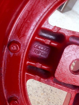 ขาย...Enkei - Apache ขนาด13 กว้าง7 et-1 4รู114.3