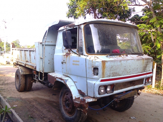 หกล้อดั้ม HiNO เครือง EH700 สภาพใช้งานได้ ขับดีเครืองแรงๆ ทะเบียนชุดโอนพร้อม ราคา290,000บ คุยได้ครับ หกล้อดั้ม HiNO เครือง EH700 สภาพใช้งานได้ ขับดีเครืองแรงๆ ทะเบียนชุดโอนพร้อม ราคา290,000บ คุยได้ครับ