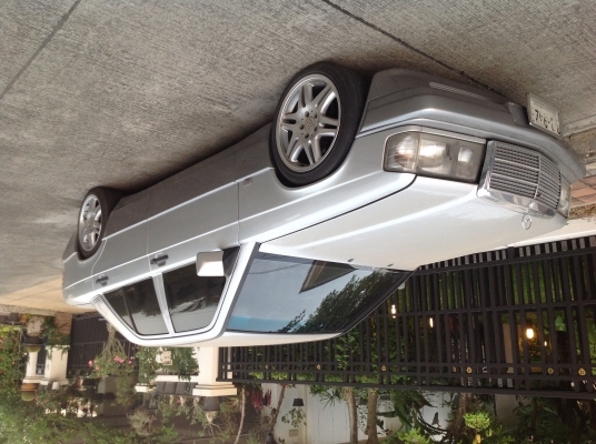 Benz 190 ซันลูป งามๆครับ