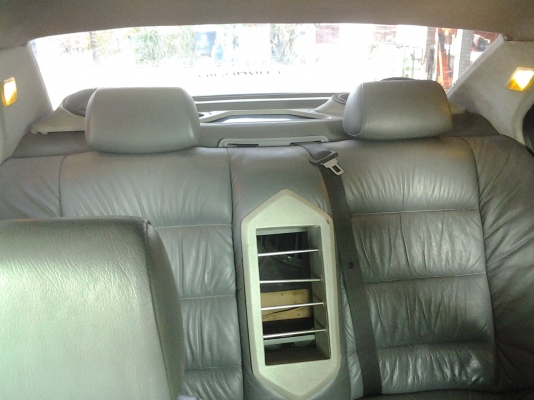 bmw 318i เกียร์MT เครื่องเสียงชุดใหญ่แม็ค18 พรีอมใช้ปี95