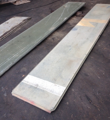 แผ่นอลูมิเนียมรองขารถเครน,รถเฮี๊ยบ ขายถูกๆ โทรสอบถามได้ 082-381-6797