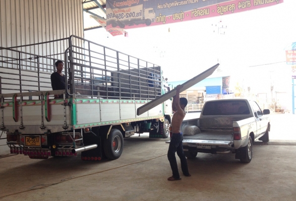 แผ่นอลูมิเนียมรองขารถเครน,รถเฮี๊ยบ ขายถูกๆ โทรสอบถามได้ 082-381-6797