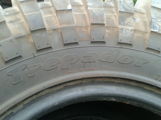 ขายMAXXIS Trepador 37 R 16