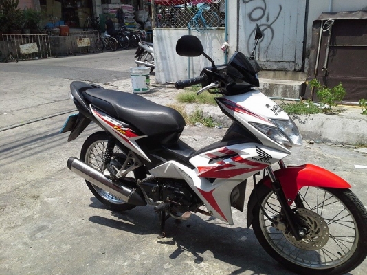 Honda CZI ปี 53 รถบ้าน สวย เครื่องเดิม แน่นๆ ทดลองขับได้ทุกวัน ราคา Honda CZI ปี 53 รถบ้าน สวย เครื่องเดิม แน่นๆ ทดลองขับได้ทุกวัน ราคา