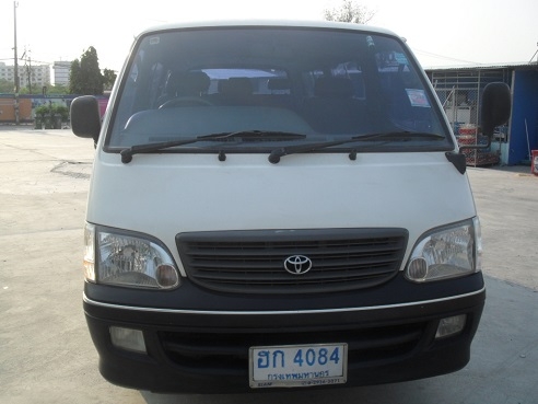 ขายรถตู้ สภาพเดิม ปี2005แท้ มีไฟแนนท์รองรับ