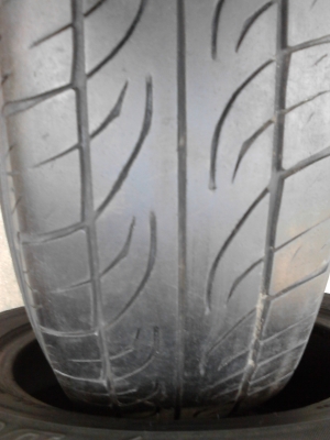 175/70R13 DUNLOP SP70e  มีชุด 4 เส้น TEL.081-427-3941