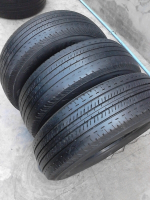 205/70R15 BRIDGESTONE DURAVIS R611 มี 3 เส้น TEL.081-427-3941 205/70R15 BRIDGESTONE DURAVIS R611 มี 3 เส้น TEL.081-427-3941