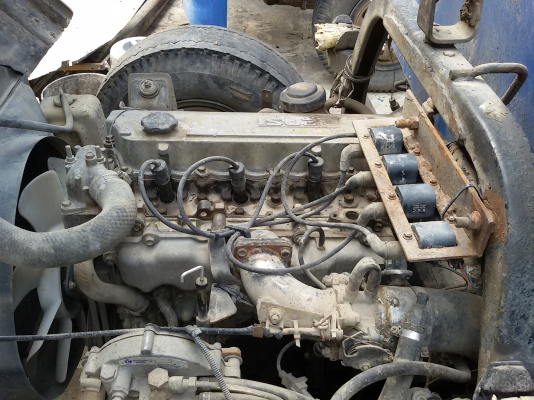 ขายรถ HINO FB2W เครื่อง 4HF1 120cc. ปี 39 ขายรถ HINO FB2W เครื่อง 4HF1 120cc. ปี 39