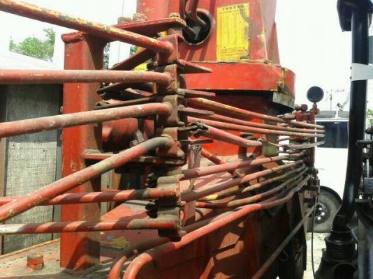 ขาย6ล้อเครน4.5ตัน680000บาท