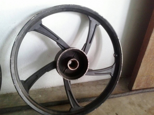 ขาย แม็ก เวฟ125s มีรอยนิดๆ ราคา 800 บาท 0855155980