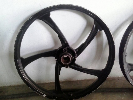 ขาย แม็ก เวฟ125s มีรอยนิดๆ ราคา 800 บาท 0855155980