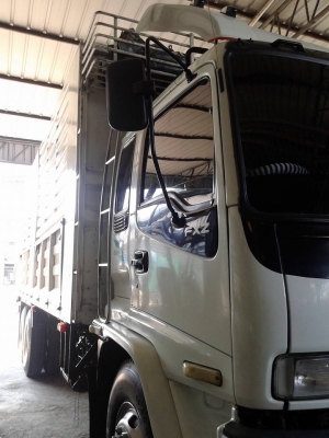 ขายรถบรรทุก10ล้อช่วงยาว7ม.กว่า แอร์เย็น เพลงเพราะ พร้อมใช้งาน รถวิ่งพลาสติก สวยๆครับ