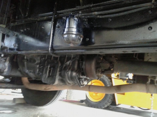 ขายรถบรรทุก10ล้อช่วงยาว7ม.กว่า แอร์เย็น เพลงเพราะ พร้อมใช้งาน รถวิ่งพลาสติก สวยๆครับ