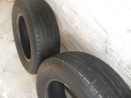 ยาง GoodYear 195/70R14 ปี10 สวยๆ 1 คู่ ราคา 1300 บาท