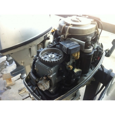 ขายเครื่องยนต์เรือ Honda BF9.9 4Strokes มือสองญี่ปุ่น