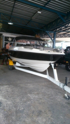 #bayliner 215 ปี2011