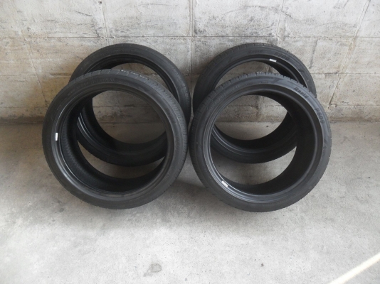 ยาง 205 /45ZR17 ปี11 สวยๆ 4 เส้น ราคา 3400 บาท