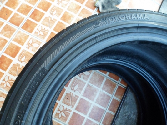 205/45/17"เส้นละ700 แถม1เส้น(คิด4เส้น2,000บ)YOKOHAMA.DNA.db.japan(ปี10)เส้นแถมมีตำหนิเบียด ใส่ได้ปกติ