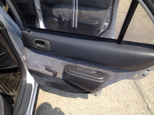 ขายครับ TOYOTA COROLLA 111 (หน้าหนู) ปี 97 ภาษีเต็ม รถพร้อมใช้ครับ 59000 เครื่องแห้งๆ เกียรแห้ง ไม่เคยติดแกสมาก่อน ประหยัด ถ้าเอาไปลงทุนติดแกสก็ไม่เท่าไหร่ ช่วงล่างนิ่มๆ พวงมาลัยพาวเวอร์ แอรหนาว รถไม่จมน้ำ ไม่ชนหนัก คานหน้าเดิมๆสวยๆ หลังเดิมๆ สวยๆ แบตแห้ง