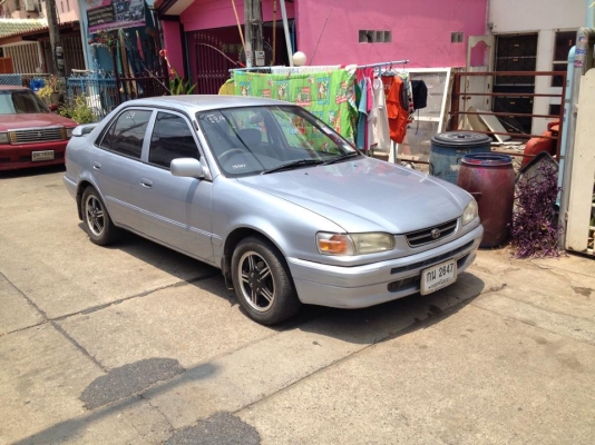 ขายครับ TOYOTA COROLLA 111 (หน้าหนู) ปี 97 ภาษีเต็ม รถพร้อมใช้ครับ 59000 เครื่องแห้งๆ เกียรแห้ง ไม่เคยติดแกสมาก่อน ประหยัด ถ้าเอาไปลงทุนติดแกสก็ไม่เท่าไหร่ ช่วงล่างนิ่มๆ พวงมาลัยพาวเวอร์ แอรหนาว รถไม่จมน้ำ ไม่ชนหนัก คานหน้าเดิมๆสวยๆ หลังเดิมๆ สวยๆ แบตแห้ง