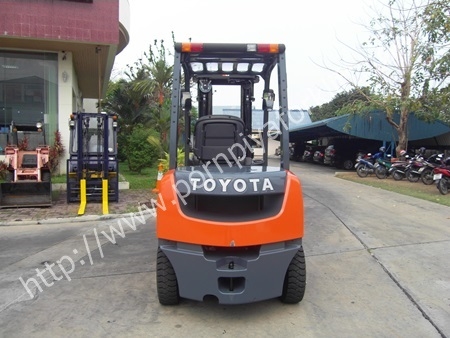 จำหน่ายรถ Forklift TOYOTA 52-8FD25 จำหน่ายรถ Forklift TOYOTA 52-8FD25