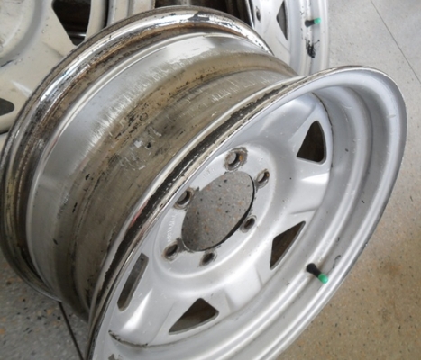 ล้อ 4WD ของ AUSTRALIA  สภาพดี