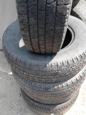 195R14 ACCIS A10 มี 1 ชุด 4 เส้น TEL.081-427-3941 195R14 ACCIS A10 มี 1 ชุด 4 เส้น TEL.081-427-3941