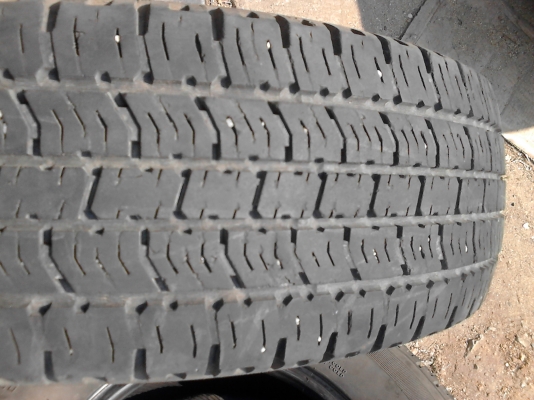 195R14 ACCIS A10 มี 1 ชุด 4 เส้น TEL.081-427-3941 195R14 ACCIS A10 มี 1 ชุด 4 เส้น TEL.081-427-3941