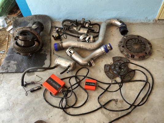 ขายด่วนๆ ชุดกล่อง pro speed และอุปกรณ์อื่นๆครบ พร้อมใช้ได้เลย