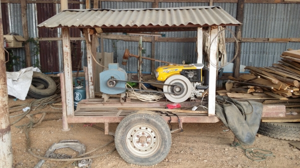 ขายเครื่องปั่นไฟสภาพดีครับ พร้อมเครื่อง Kubota RT 140