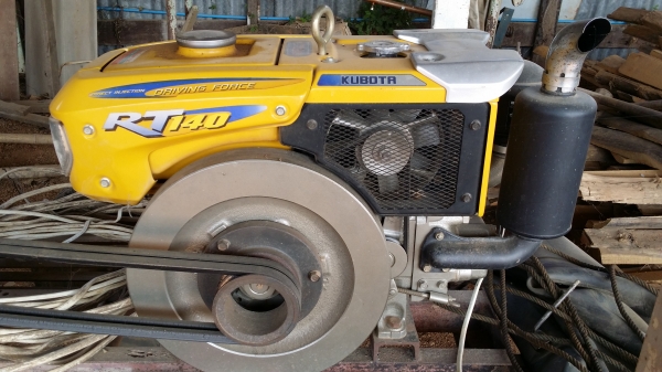 ขายเครื่องปั่นไฟสภาพดีครับ พร้อมเครื่อง Kubota RT 140