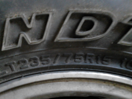 แม๊ก พร้อมยางลุยๆขอบ 15 พร้อมยาง 235/75R15  DUNLOP GRANDTREK AT3 TEL.081-427-3941