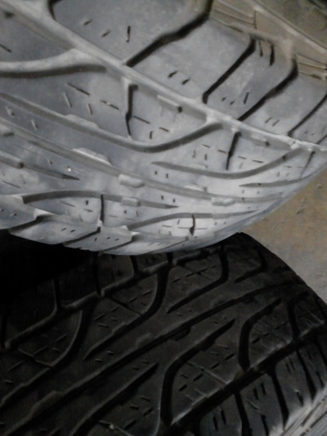 แม๊ก พร้อมยางลุยๆขอบ 15 พร้อมยาง 235/75R15  DUNLOP GRANDTREK AT3 TEL.081-427-3941
