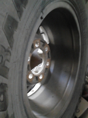 แม๊ก พร้อมยางลุยๆขอบ 15 พร้อมยาง 235/75R15  DUNLOP GRANDTREK AT3 TEL.081-427-3941