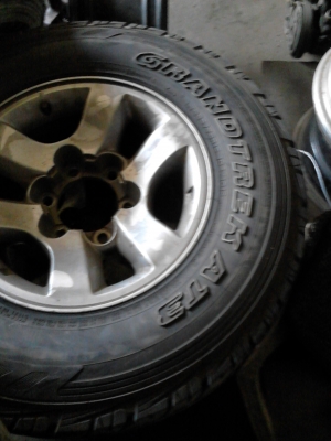 แม๊ก พร้อมยางลุยๆขอบ 15 พร้อมยาง 235/75R15  DUNLOP GRANDTREK AT3 TEL.081-427-3941