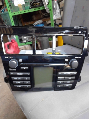 วิทยุ CD ติดรถ ของ TOYOTA แบบในภาพ TEL.081-427-3941 วิทยุ CD ติดรถ ของ TOYOTA แบบในภาพ TEL.081-427-3941