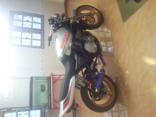 suzuki 250 cc  32000