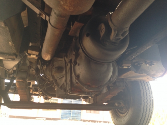 ขายอีซูซุ 6 ล้อ NPR เครื่ิอง 4BD1-115 แรงม้า จดทะเบียปี2541 รถสภาพสวยพร้อมใช้งาน เครื่องดี คัซซีสวย  สนใจติดต่อ ชัยยา สตึก โทร 081-9972972 089-8451778