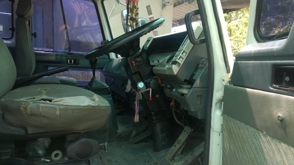 รถน้ำมันISUZU ร็อคกี้175แรง โหลดล่างแล้ว ยางเต็มทั้ง10 รถสวยถังสวย 15000ล. รถน้ำมันISUZU ร็อคกี้175แรง โหลดล่างแล้ว ยางเต็มทั้ง10 รถสวยถังสวย 15000ล.