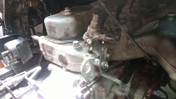 รถน้ำมันISUZU ร็อคกี้175แรง โหลดล่างแล้ว ยางเต็มทั้ง10 รถสวยถังสวย 15000ล. รถน้ำมันISUZU ร็อคกี้175แรง โหลดล่างแล้ว ยางเต็มทั้ง10 รถสวยถังสวย 15000ล.