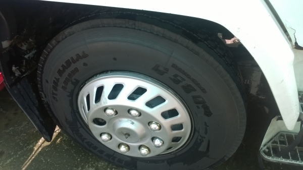 รถน้ำมันISUZU ร็อคกี้175แรง โหลดล่างแล้ว ยางเต็มทั้ง10 รถสวยถังสวย 15000ล. รถน้ำมันISUZU ร็อคกี้175แรง โหลดล่างแล้ว ยางเต็มทั้ง10 รถสวยถังสวย 15000ล.