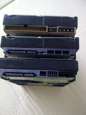 ขาย...ฮาร์ทดิส 1 TB 2ตัว 750GB 1ตัว ขาย...ฮาร์ทดิส 1 TB 2ตัว 750GB 1ตัว