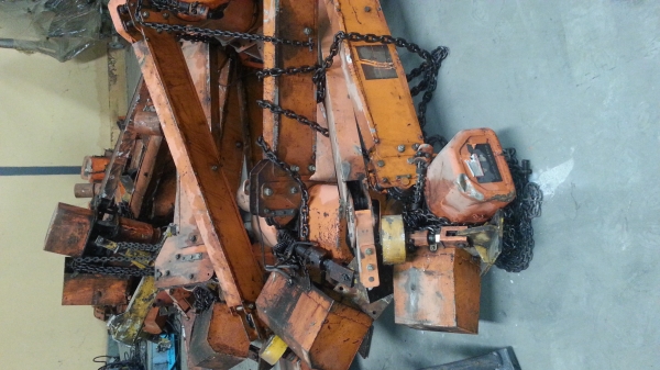 ต้องการขายรอกไฟฟ้าของฮิตาชิขนาด 2 ตันกับ 1 ตันมิจำนวน 28 ต้วราคาตันละ10,000 บาท