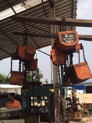 ต้องการขายรอกไฟฟ้าของฮิตาชิขนาด 2 ตันกับ 1 ตันมิจำนวน 28 ต้วราคาตันละ10,000 บาท ต้องการขายรอกไฟฟ้าของฮิตาชิขนาด 2 ตันกับ 1 ตันมิจำนวน 28 ต้วราคาตันละ10,000 บาท