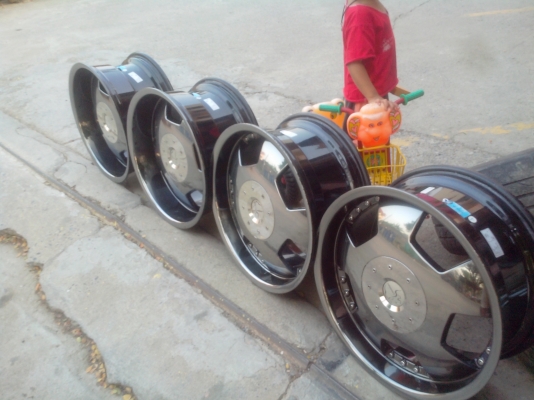 lowenhart 18 5/4รู114.3 F 8 ET45 R 9 ET38เดิมๆไม่มีเบียด   ขาย 9500