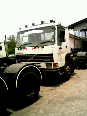 ขายรถ 10 ล้อหัวลาก VOLVO FL10 ปี 2541 ราคา 550000