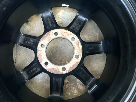 ส่งขนส่งนิ่มซีเส็งให้คุณสุพีรณัฐ จ.ลำปาง แล้วครับ ขอบคุณมากครับ ขายล้อแม็ก LENSO RT7 แท้ ขอบ 18 กว้าง 9 ทั้ง 4 วง ไม่คด ไม่ดุ้ง ลดราคาเหลือ 9,999 บาท ต่อรองได้ สามพราน นครปฐม