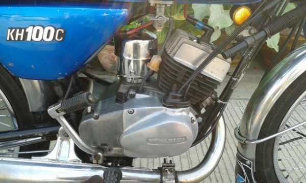 ขาย Kawasaki KH100C เดิมๆสภาพสวยแท้ทั้งคันราคา 25000 บาทครับ