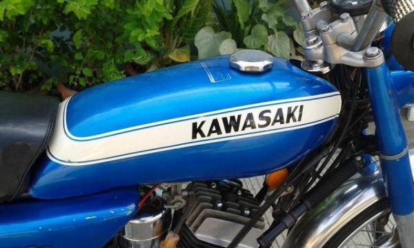ขาย Kawasaki KH100C เดิมๆสภาพสวยแท้ทั้งคันราคา 25000 บาทครับ